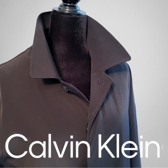 CALVIN KLEIN Overcoat/Raincoat waterproof with removable quilted lining.